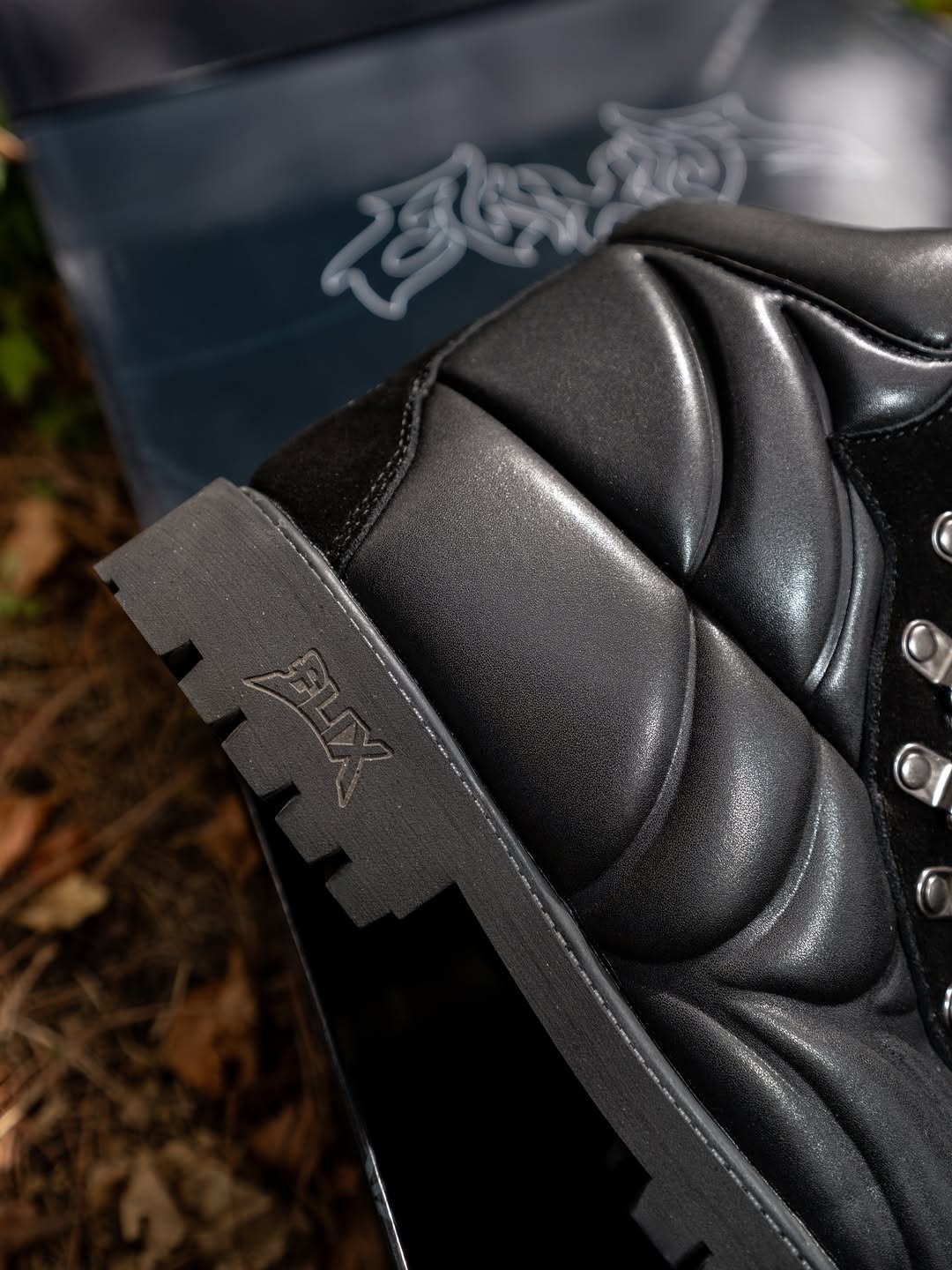 Elixir Dark Spider Boots