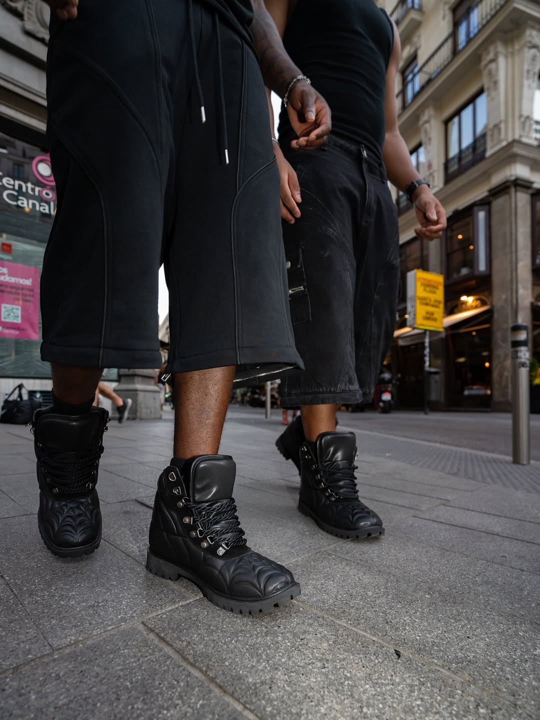 Elixir Dark Spider Boots