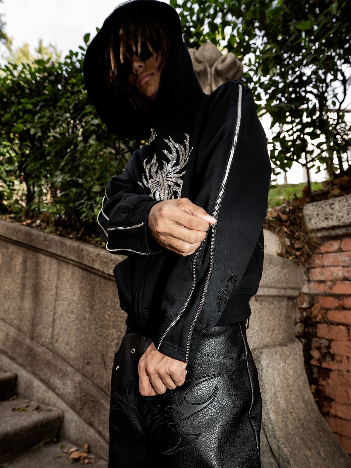 Elixir Spider Rhinestones Zip-Up