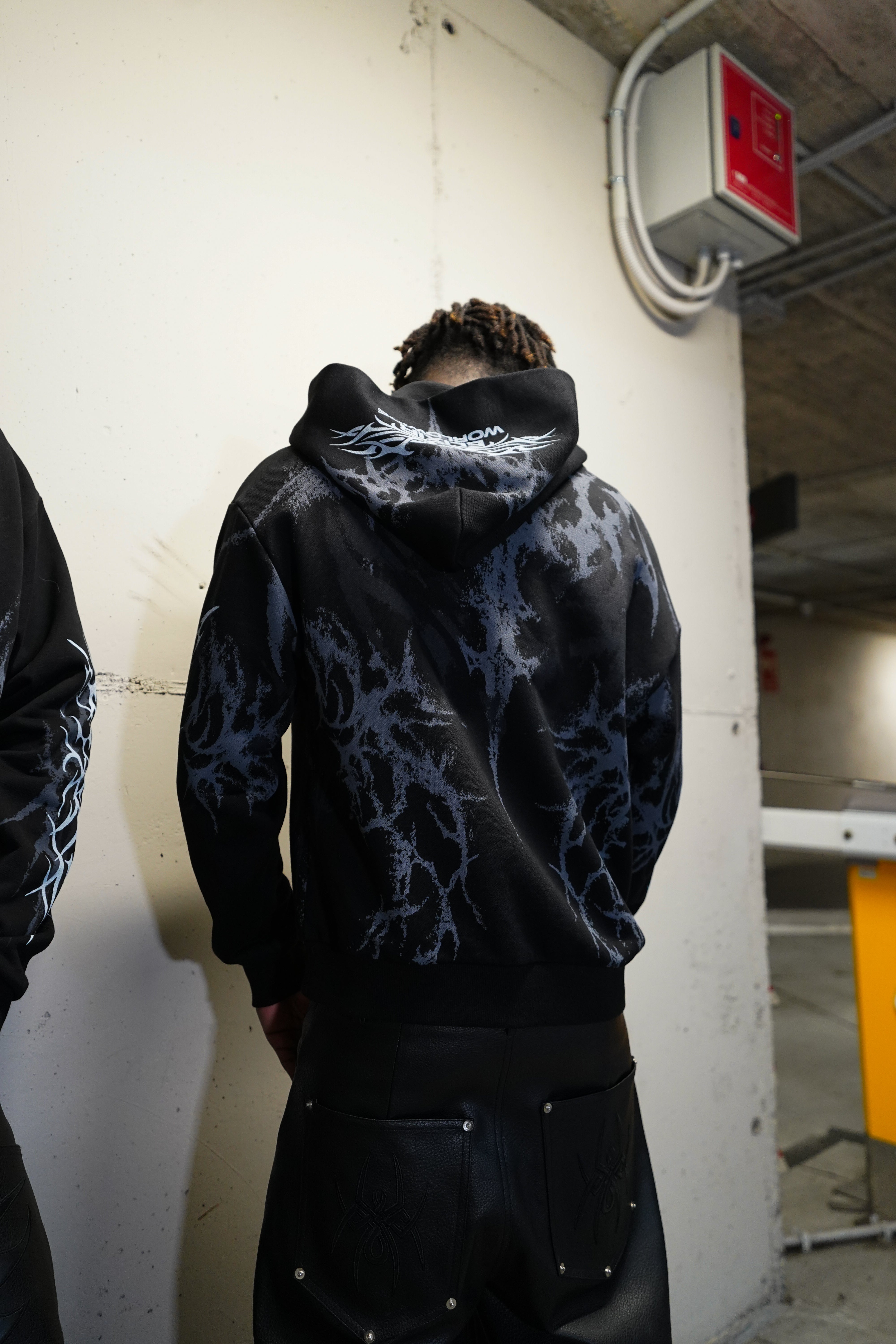 Elixir Spider Tribal Zip-Up