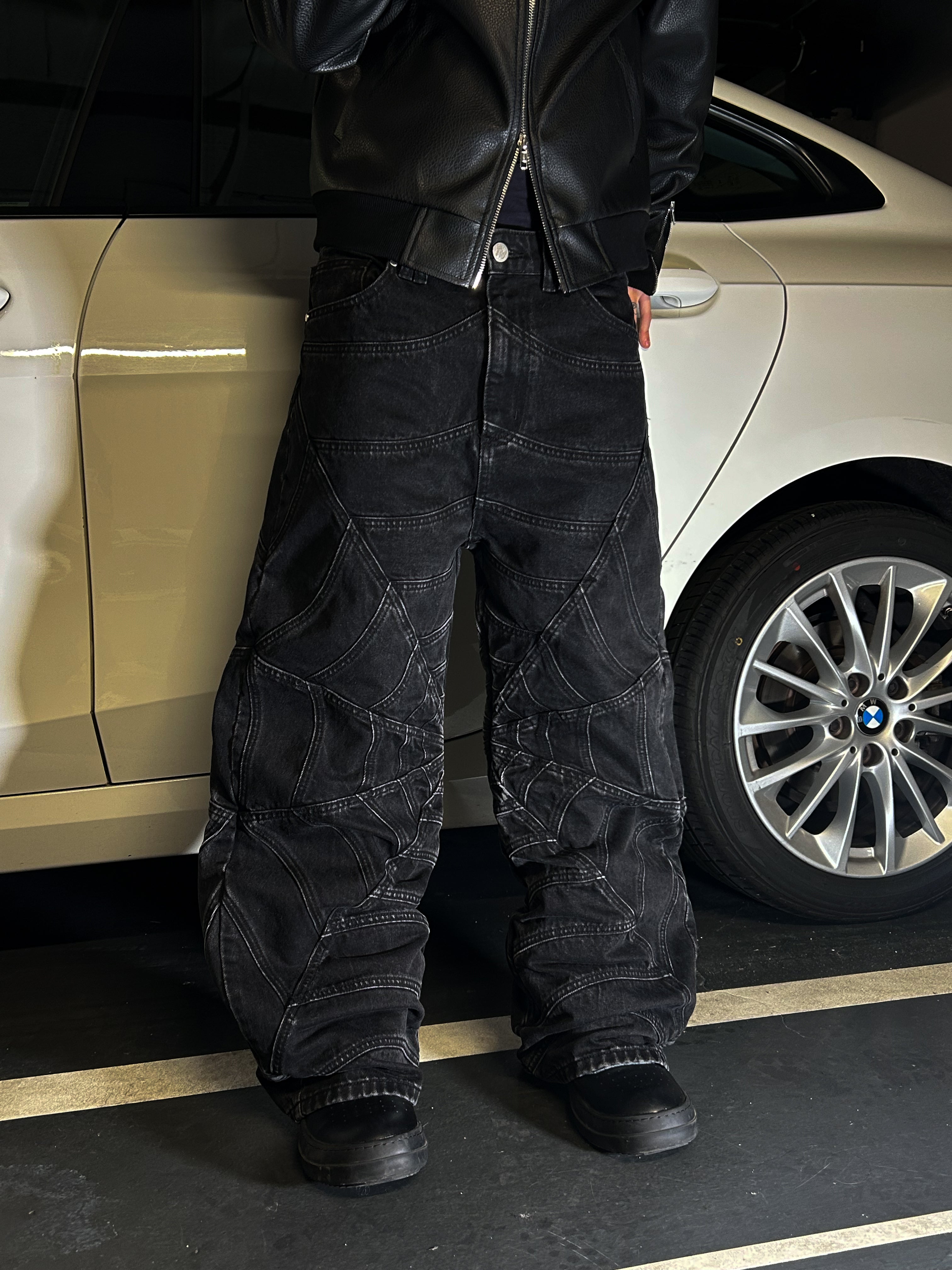 Elixir SpiderWeb Black Seams Jeans