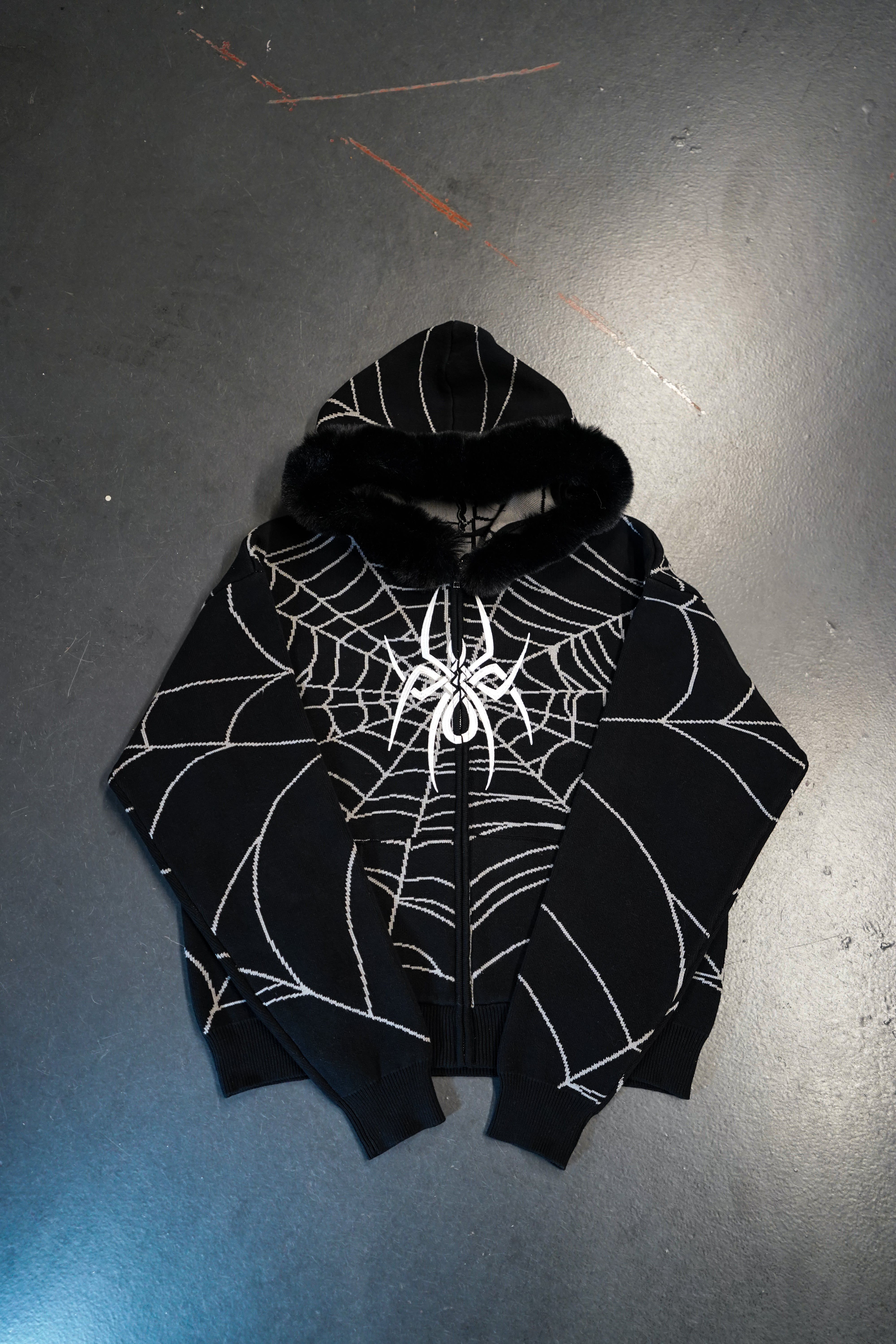 Elixir Detachable Fur Black Zip-Up