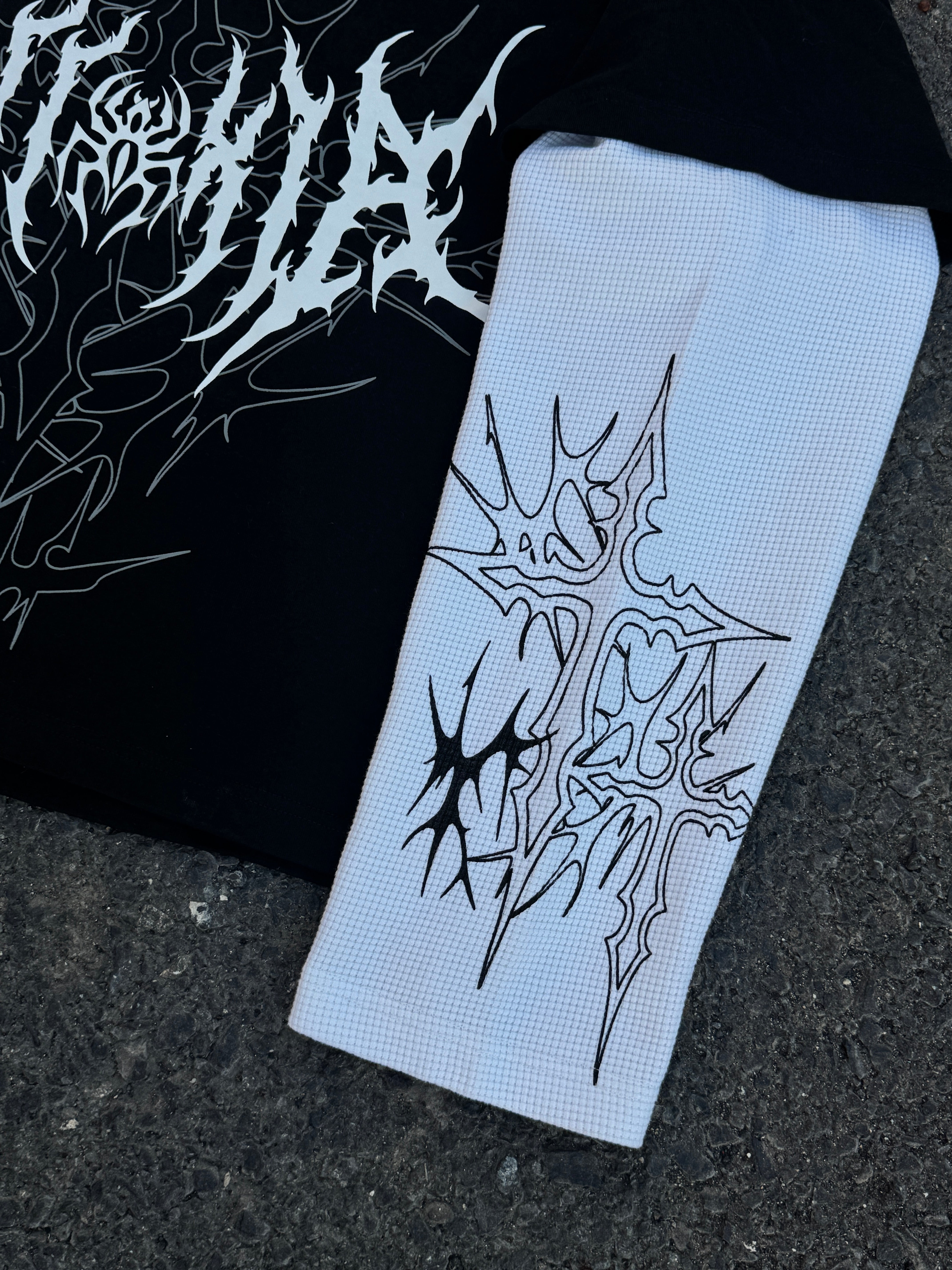 Elixir Tribal Black Long-Sleeve