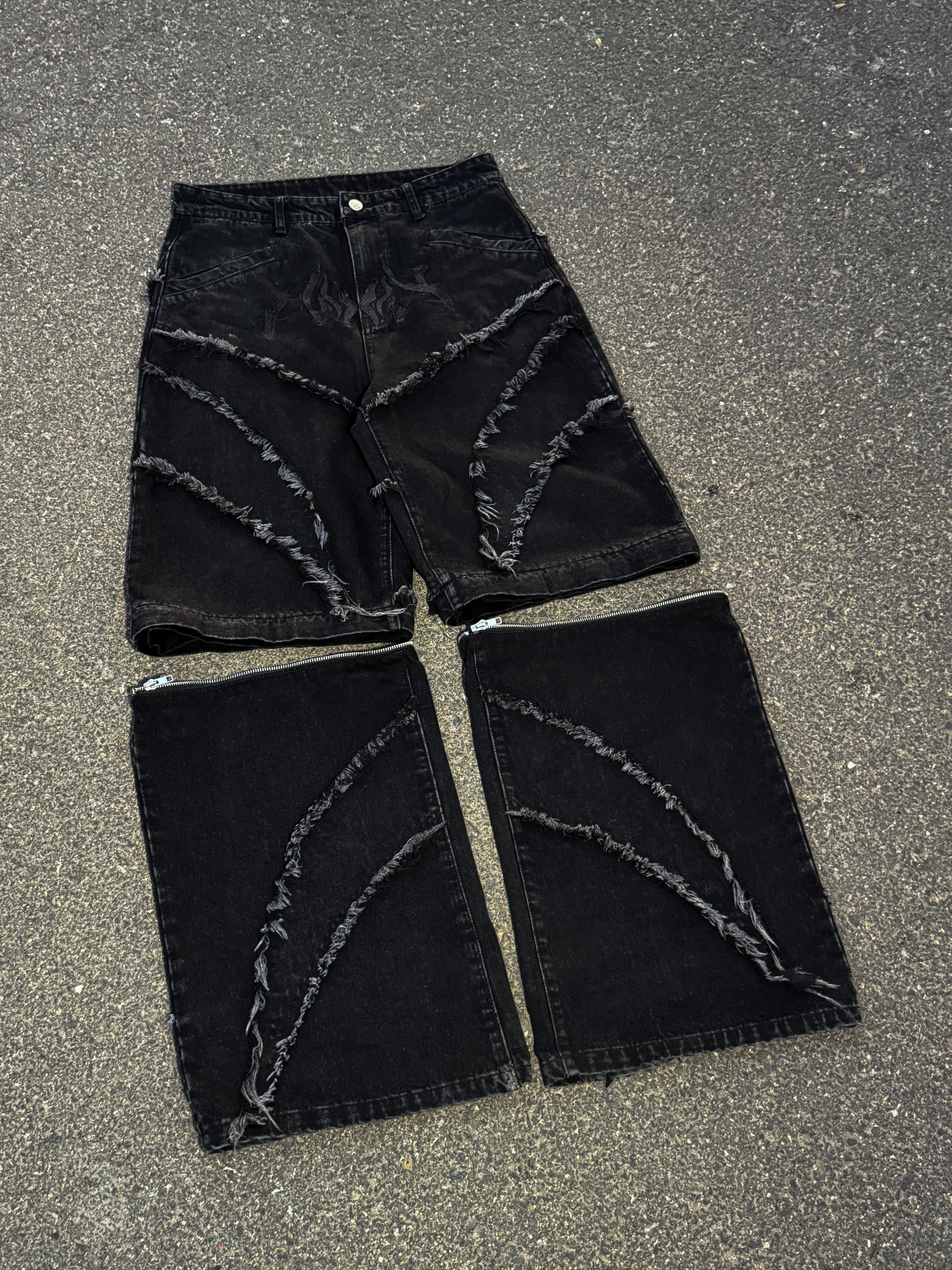 Elixir Distressed Detachable Jeans