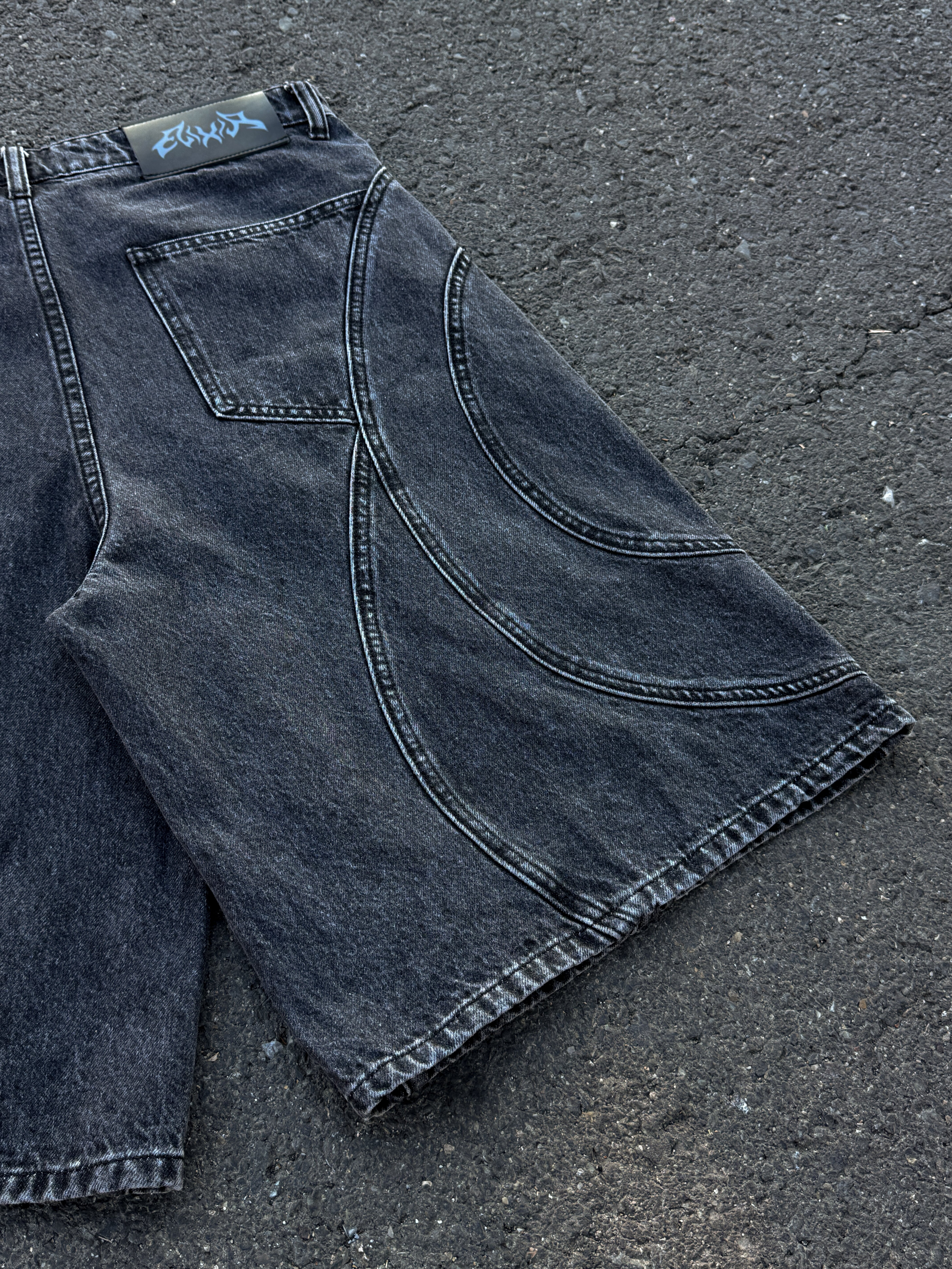 Elixir Gray Rare Pockets Jorts
