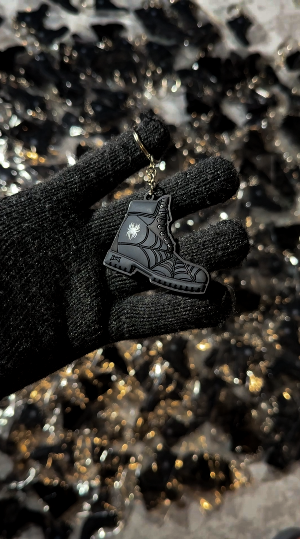 Elixir KeyChain Dark Spider Boots