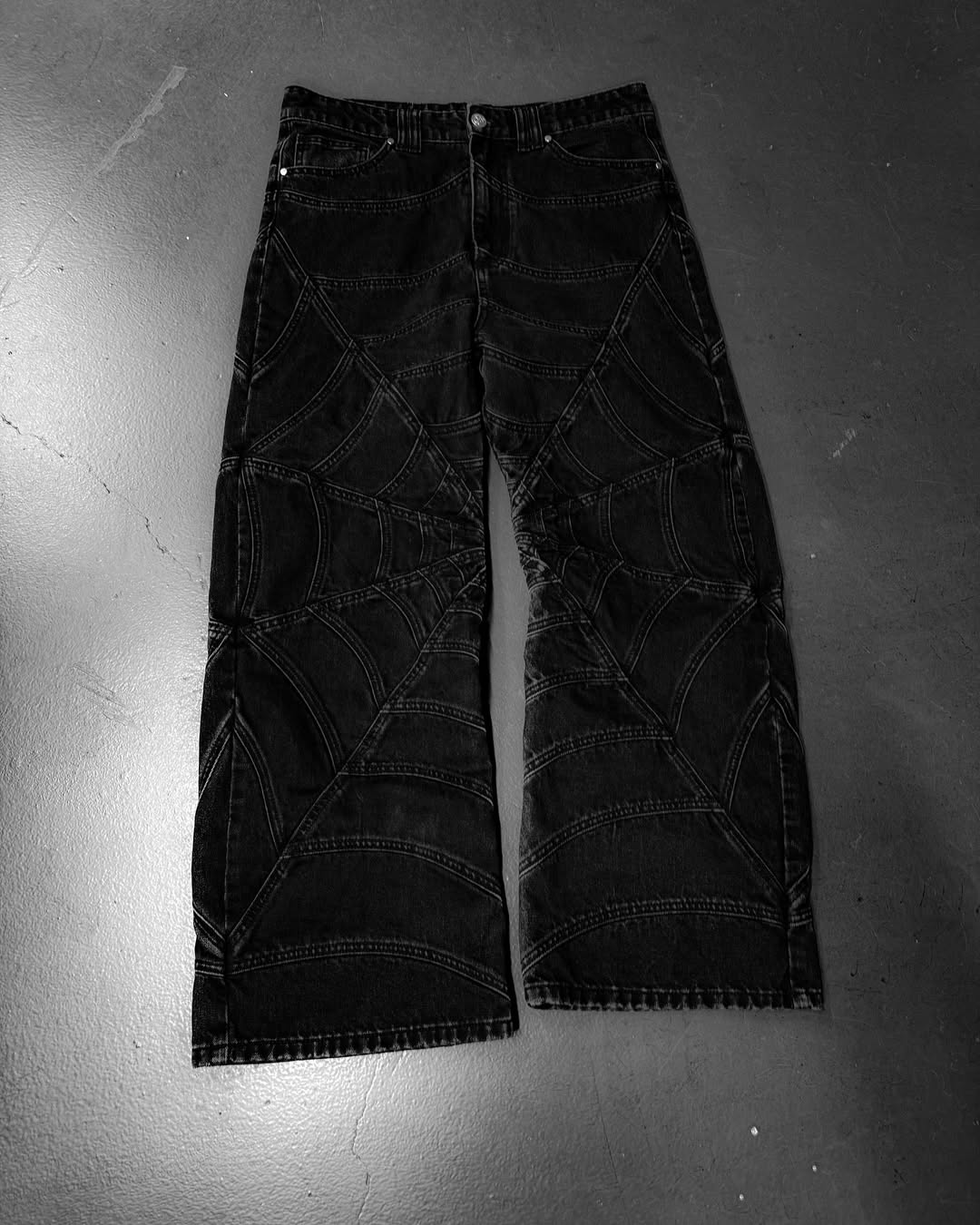 Elixir SpiderWeb Black Seams Jeans