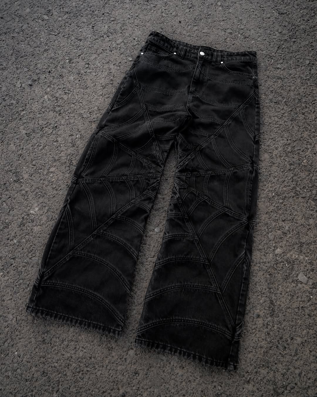 Elixir SpiderWeb Black Seams Jeans