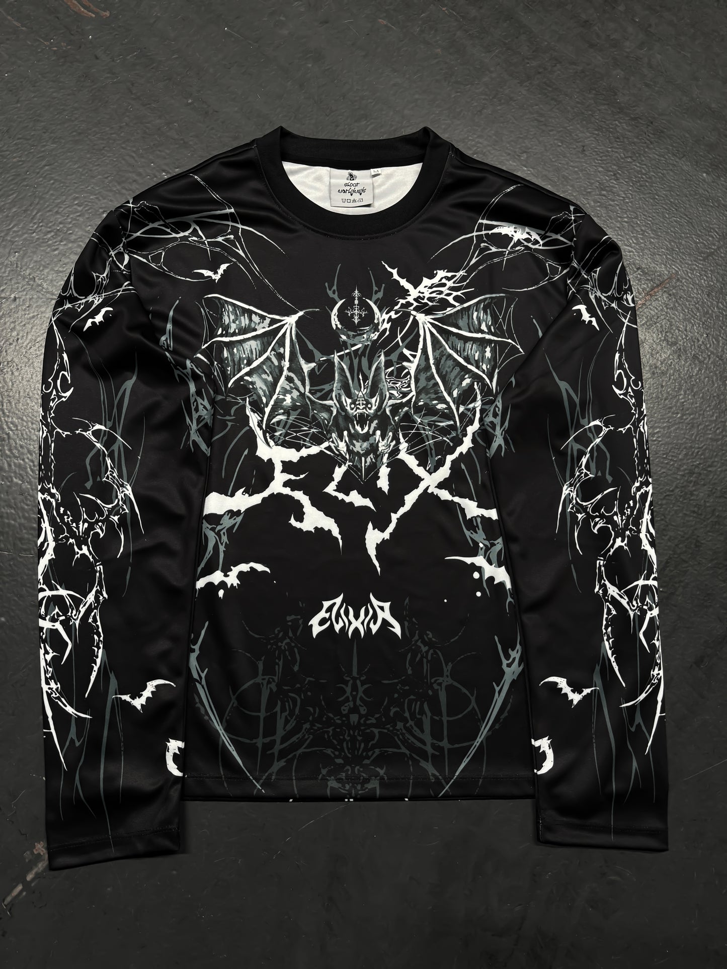 Elixir Bat Long-Sleeve Black Jersey