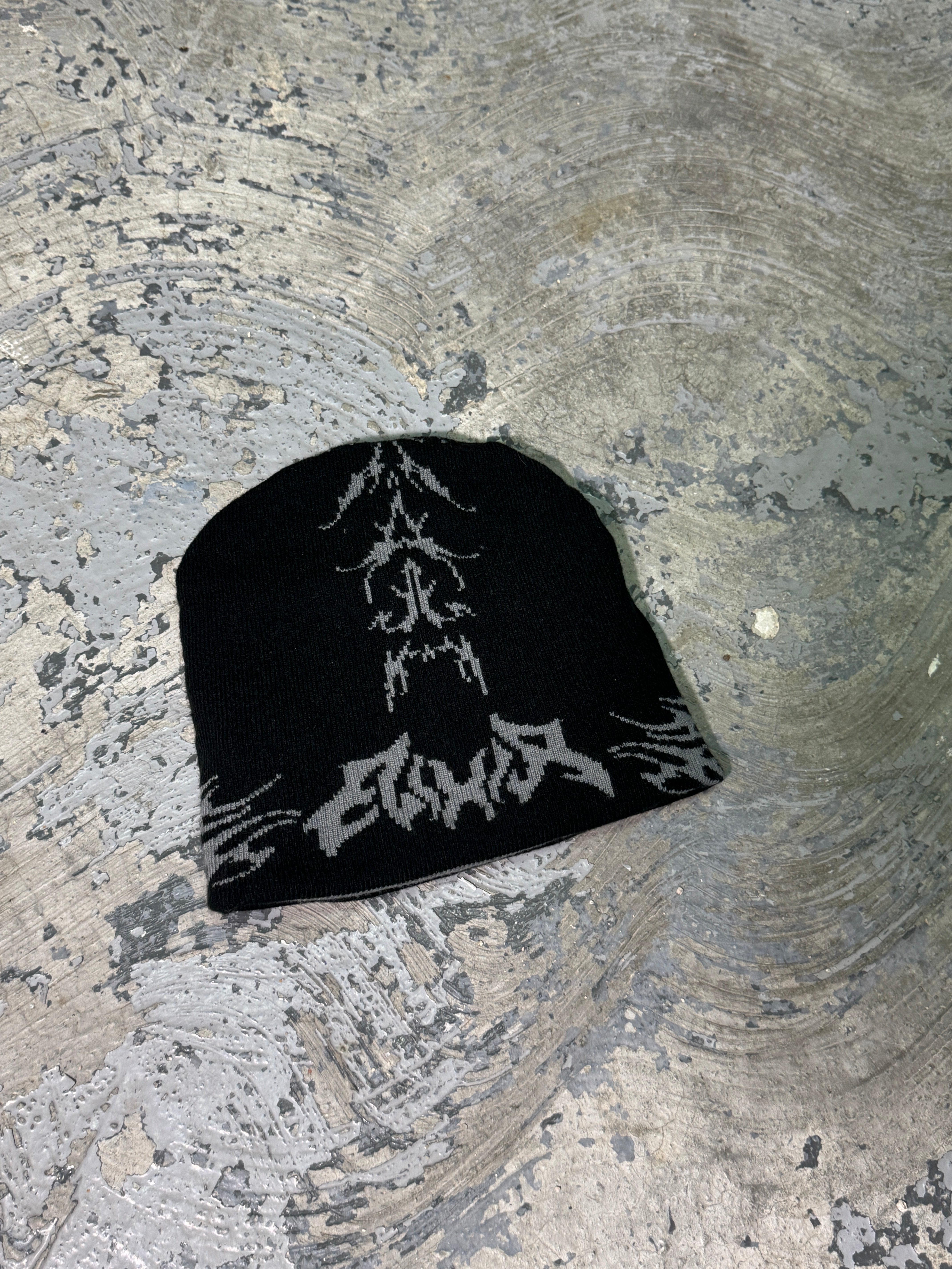 BLACK - GREY REVERSIBLE CAP