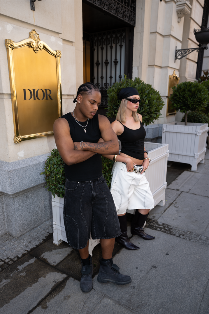 Elixir Black Curve Jorts